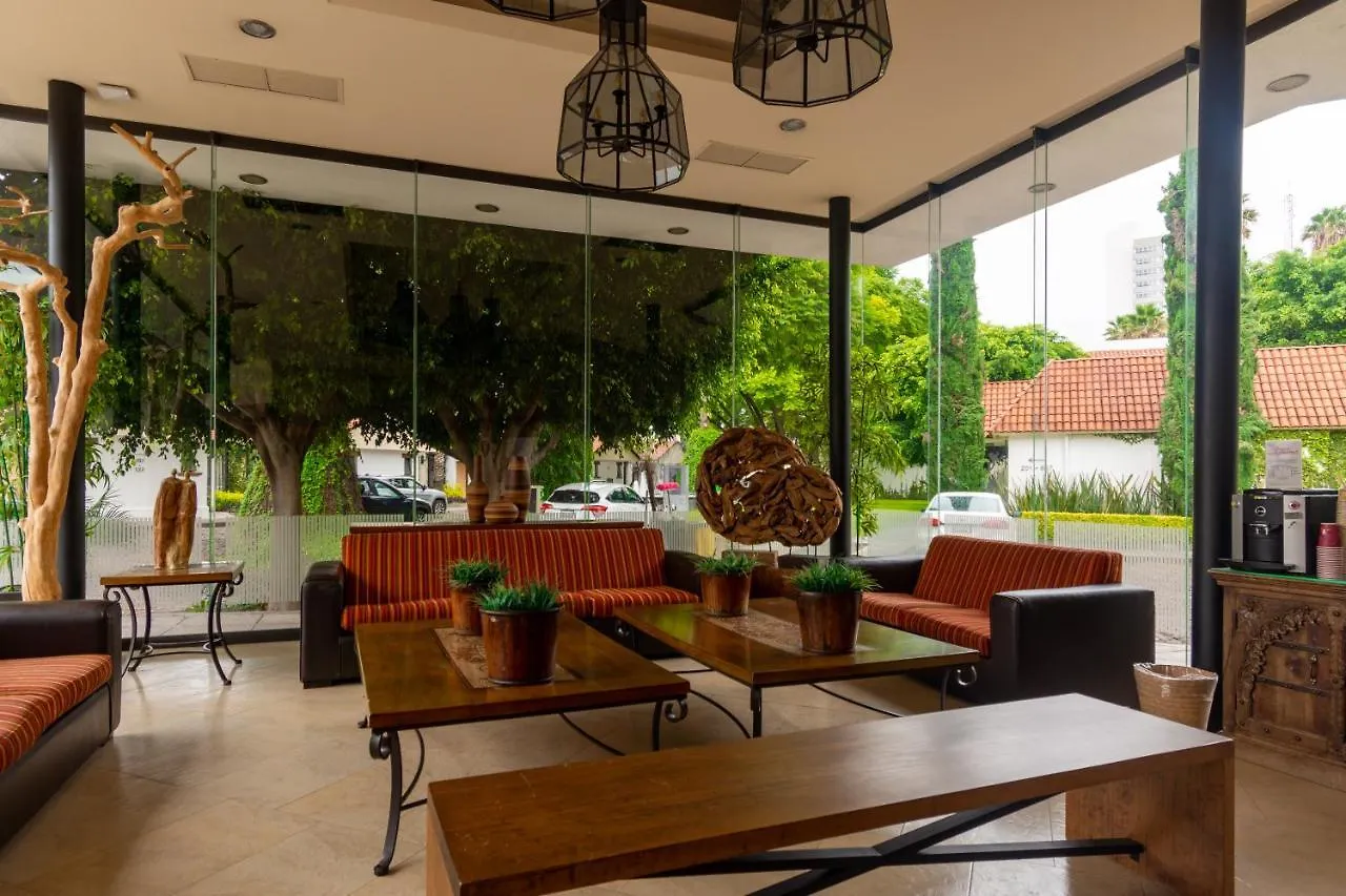 Hotel Flamingo Inn Querétaro