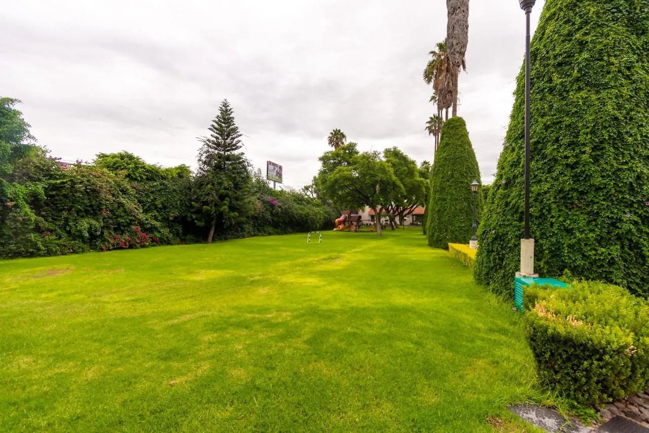 Hotel Flamingo Inn Queretaro