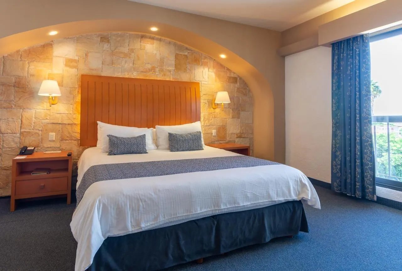 Hotel Flamingo Inn Queretaro